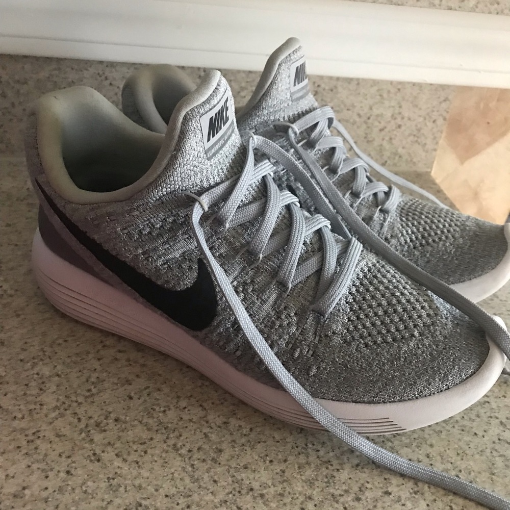 Nike Lunar Epic Low Flyknit size 7